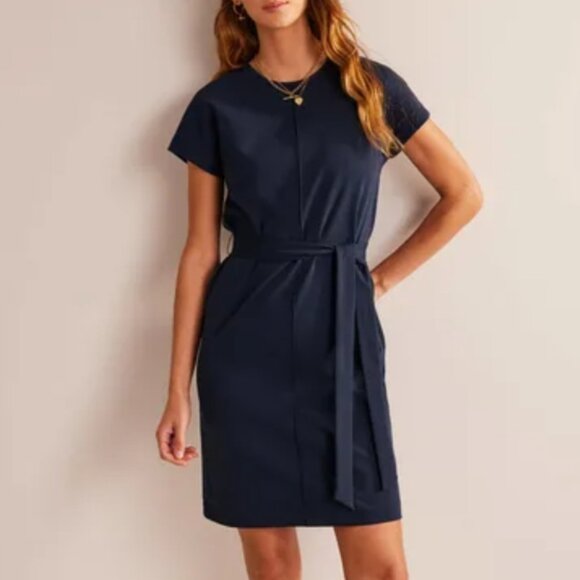 boden tara trim tiered jersey dress | Dresses | Boden Navy Blue Tshirt Fitted dress